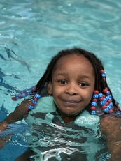 Girl swimming in pool 