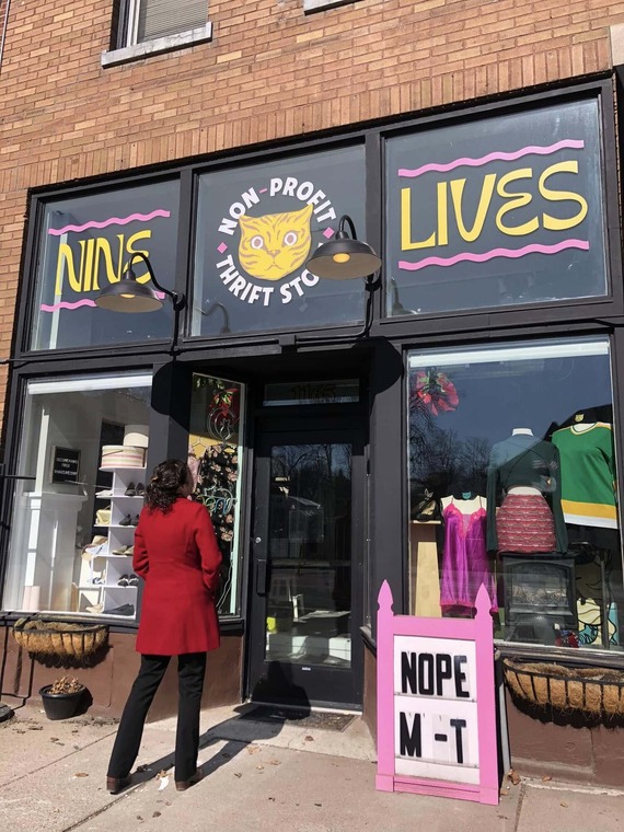 Visiting the new Nine Lives Thrift at 1165 West 7th Street!