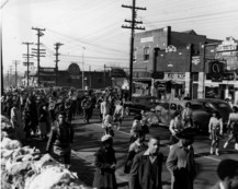Homecoming parade on Jefferson Street, 1950. 