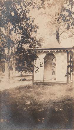 Summer House gazebo at Sunnyside