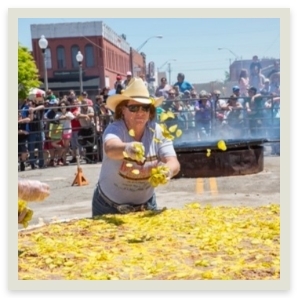 El Reno Fried Onion Burger Day Festival