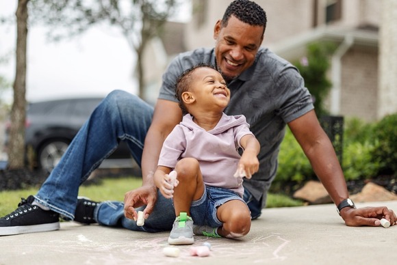 TTPF father-son chalk fun