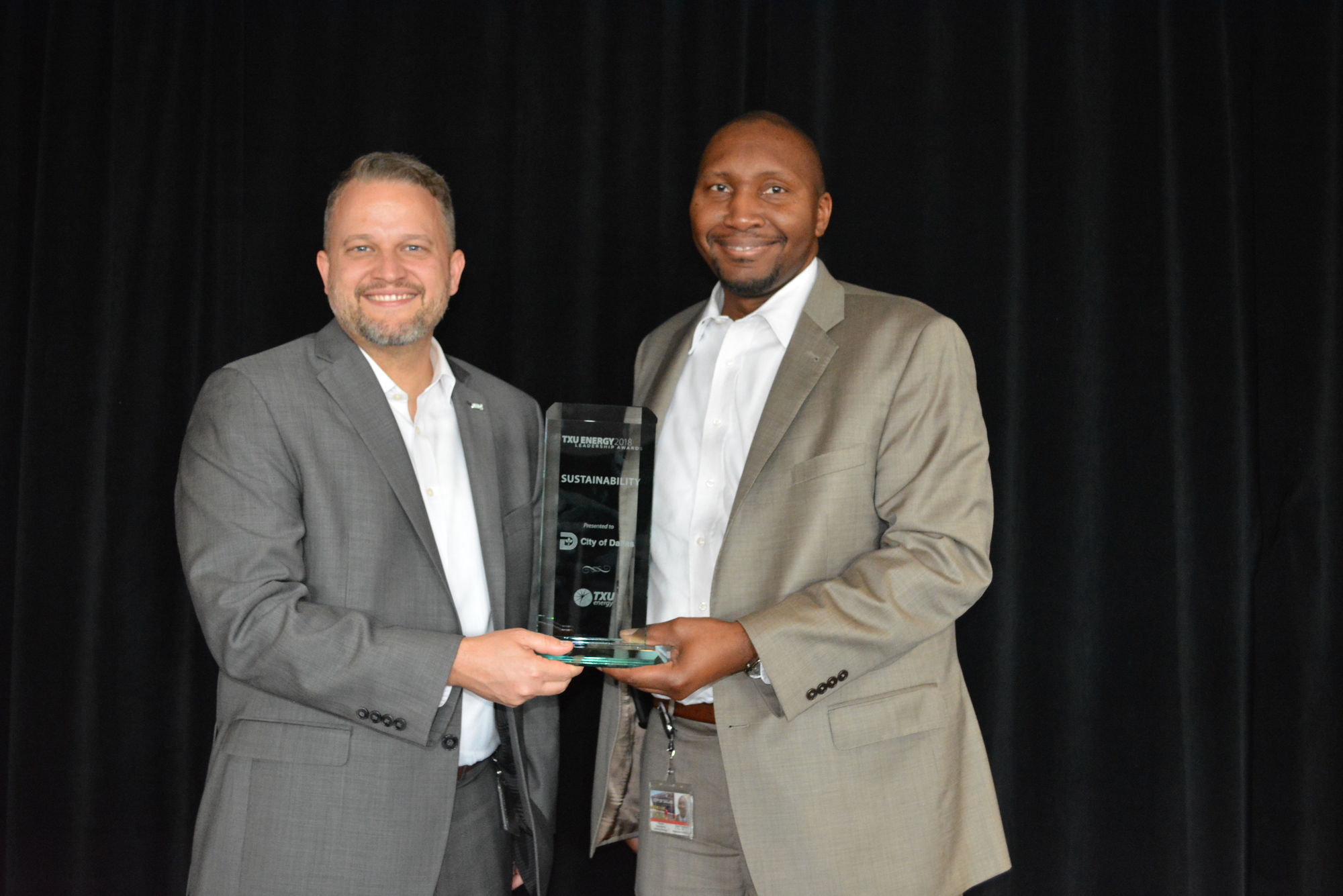 James McGuire (L) and Errick Thompson 