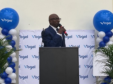 MPT Aktins speaking at the Vogel Alcove ribbon cutting