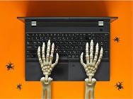 halloween laptop