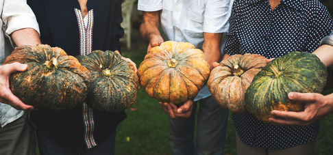 People holding gourds