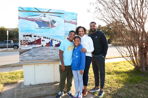 utility box art artist with family