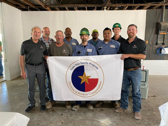 DWC presents Lone Star Safety Award to Alamo Structural Steel