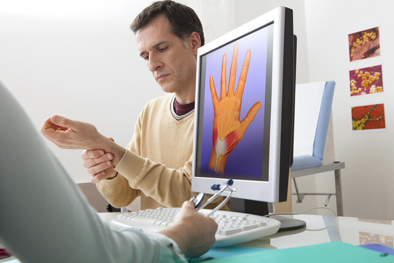Preventing carpal tunnel syndrome in the workplace