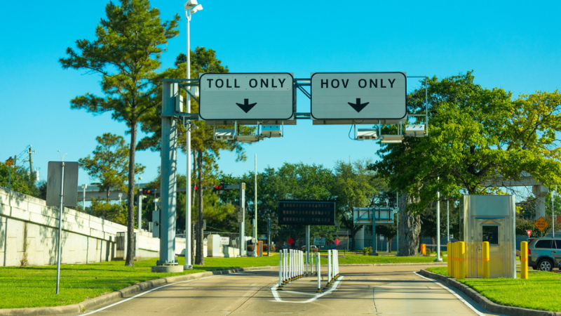 Entrance to Southwest Freeway HOV Lane