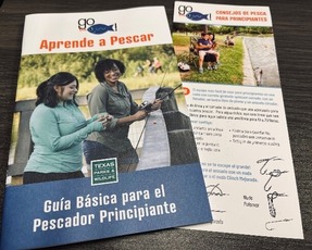 Pictures of two spanish version Angler Ed resources.