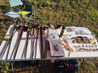 Picture of table with instructive materials