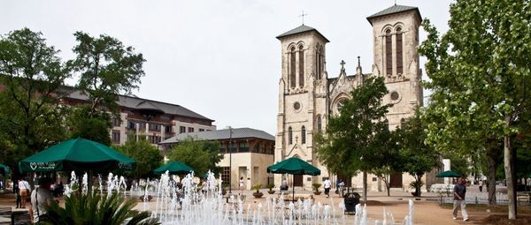 Gothic-style stone cathedral with two square bell-towers