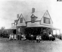 historical photo of Goodnight home