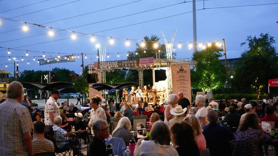 Grapevine Main Live 