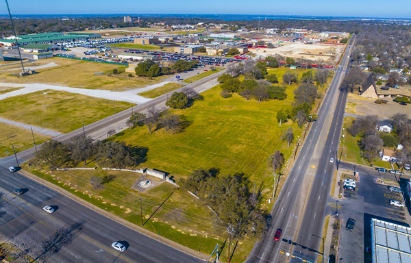 Overhead photo of Lions Park