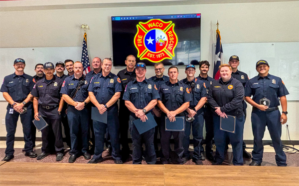 Group of Waco firefighters receiving award