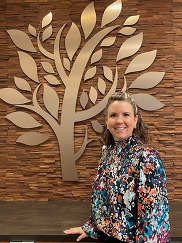 Photo of Kristin Pternitis