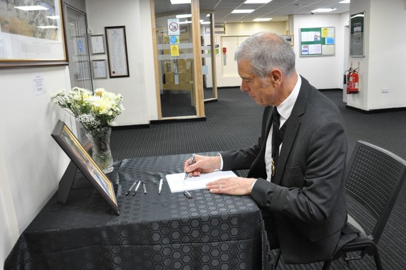 High Sheriff of Nottingham Signs Book of Condolence