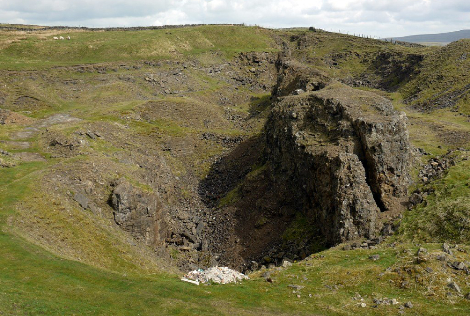 West Rigg Mine - Andrew Curtis / West Rigg Opencut / CC BY-SA 2.0