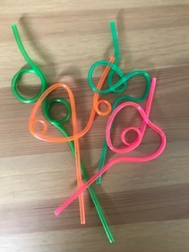 Plastic straws