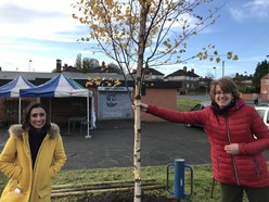 Anita Rani and Cllr Hinchcliffe Oct 2020