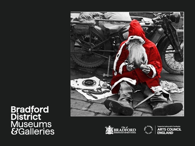 Santa (from CH wood) fixing a broken down car