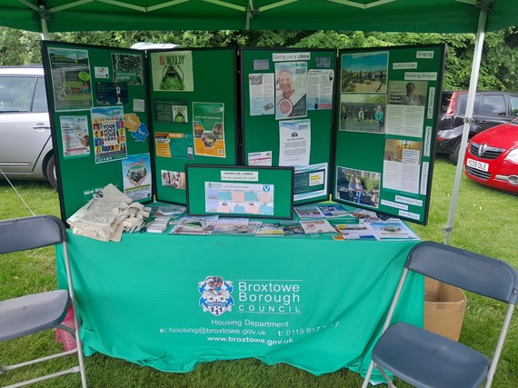 Housing stall