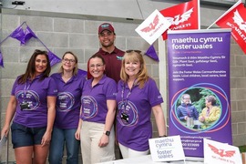 Fostering Team at the Scarlets