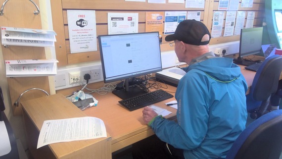 computer use in library