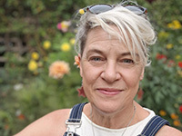 Portrait of poet Jo Bell