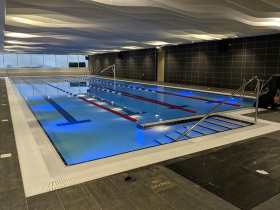 The Wave 25m Swimming Pool