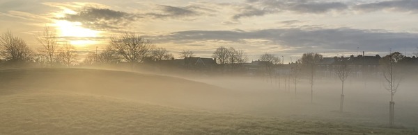 Gosford_winter_mist