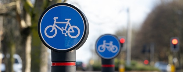 Image of cycle lane signs