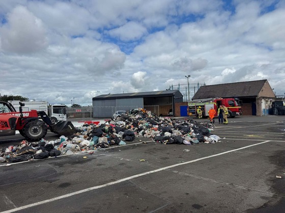 Fire in waste bin