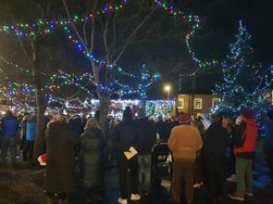 Carols around the cross