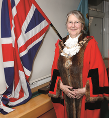 Mayor Rosanna Currans