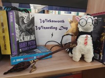 Lionel the Library Llama