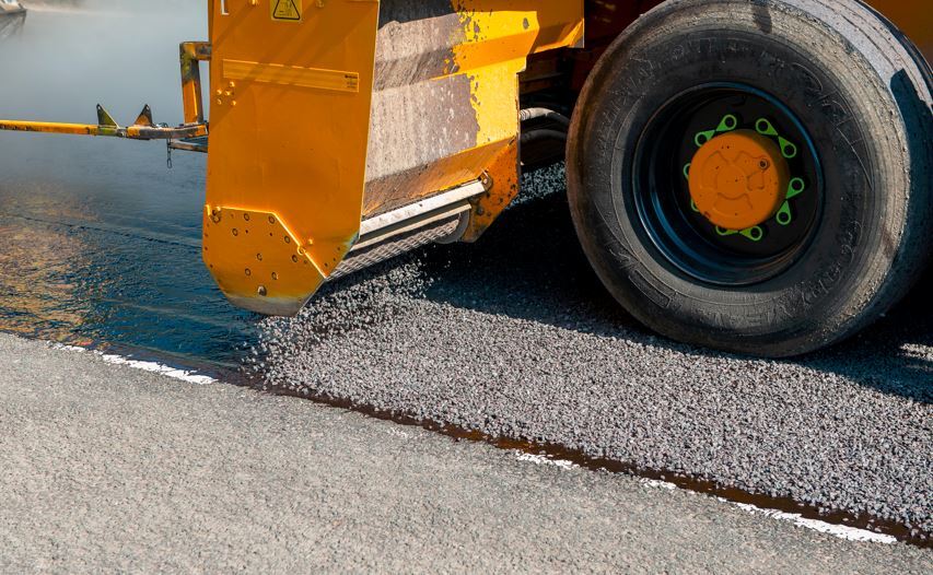 surface dressing chippings bitumen