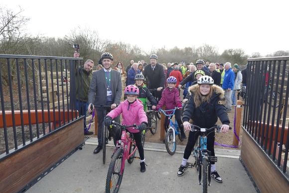 Cheserfield canal bridge with children from Hollingwood Primary School