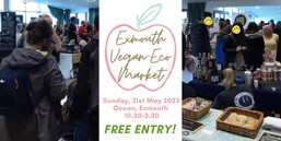 People attending the Exmouth Vegan-Eco Market