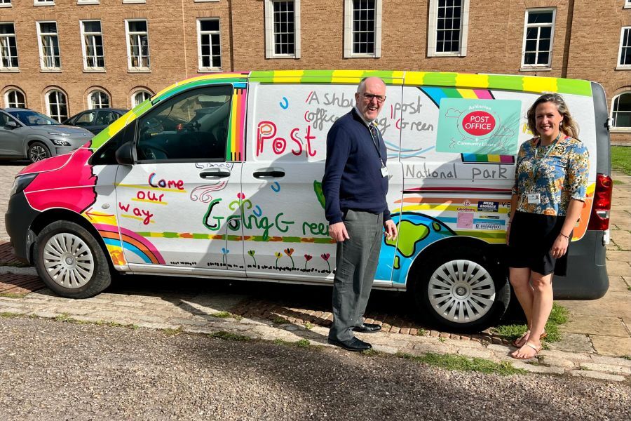 Councillor Cottle-Hunkin and Councillor Rogers stood alongside Councillor Roger's mobile post office van