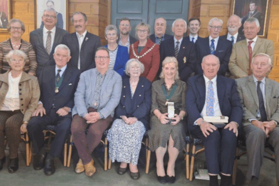 Group photograph of the new Honorary Alderman