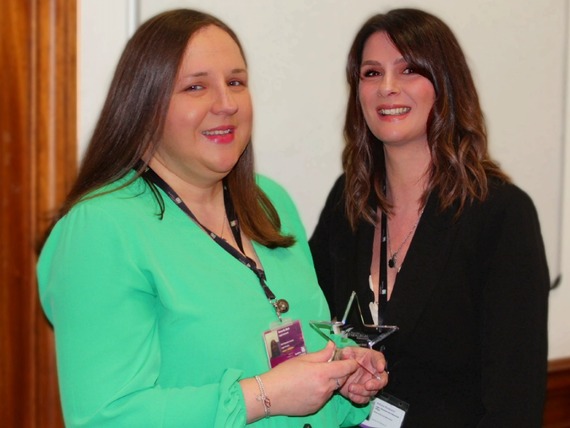 Amanda Beck receives paralegal superstar award