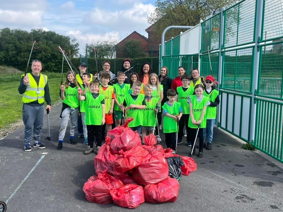 Litter pick in mexborough