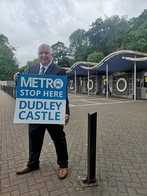metro stop dudley castle