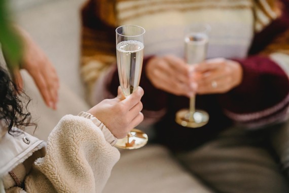 women drinking champagne