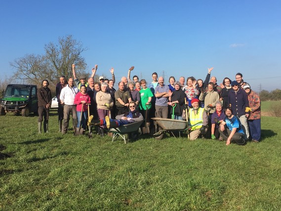Volunteers planting trees in the Clyst Valley February 2019