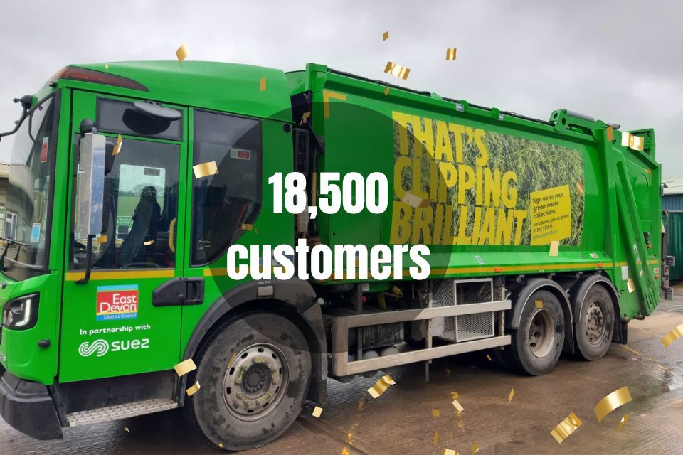 18,500 green waste subscribers text overlayed on green waste truck