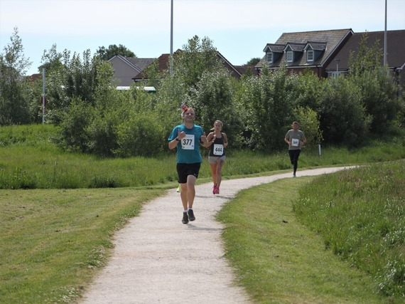A runner in last years christmas cracker fun run